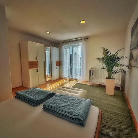 Apartment Lina