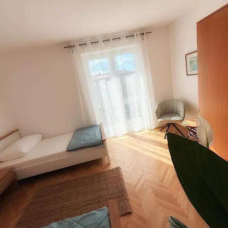 Apartment Lina