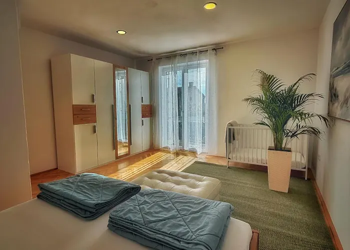 Apartment Lina